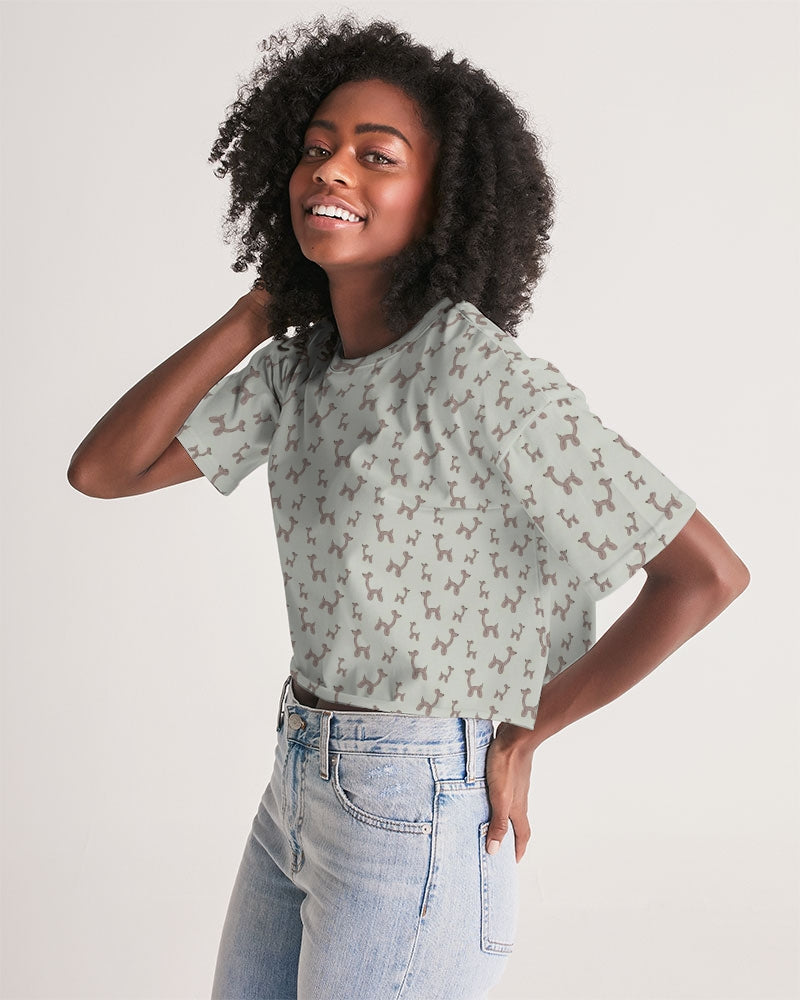 Balloon Giraffes Women's Lounge Cropped Tee