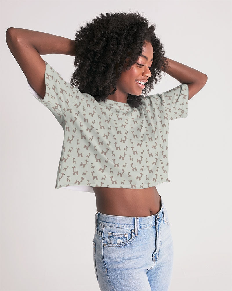 Balloon Giraffes Women's Lounge Cropped Tee