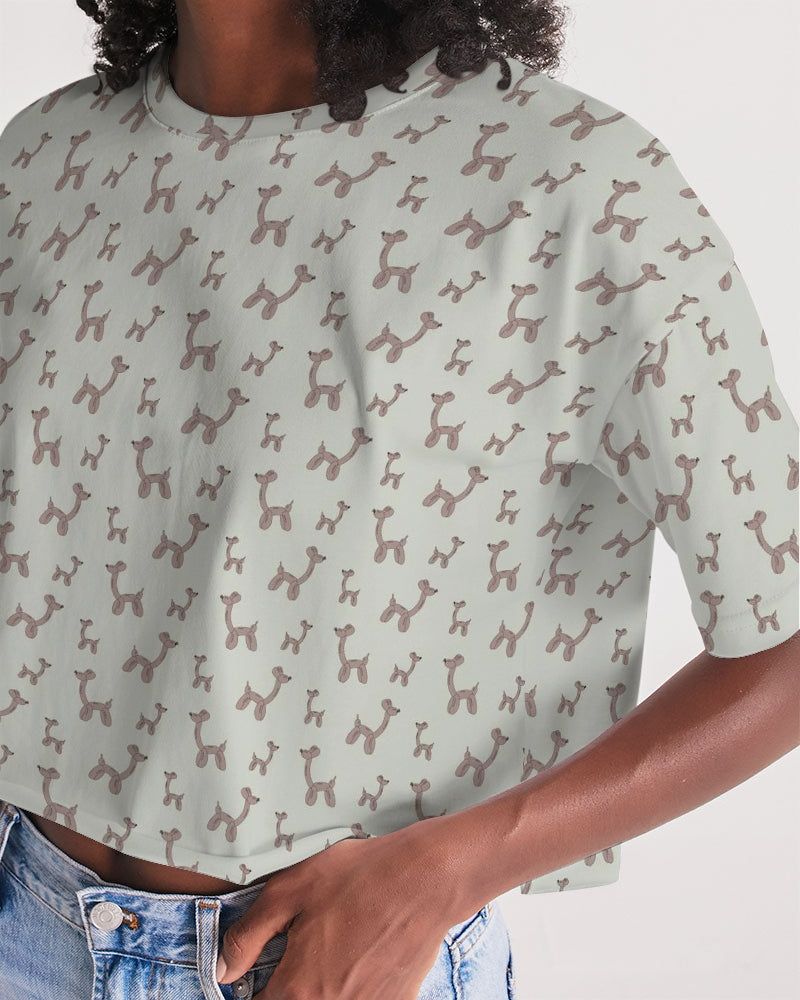 Balloon Giraffes Women's Lounge Cropped Tee